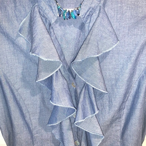Ruby Rd. Blue Button up Sleeveless ruffled Blouse - Picture 6 of 7